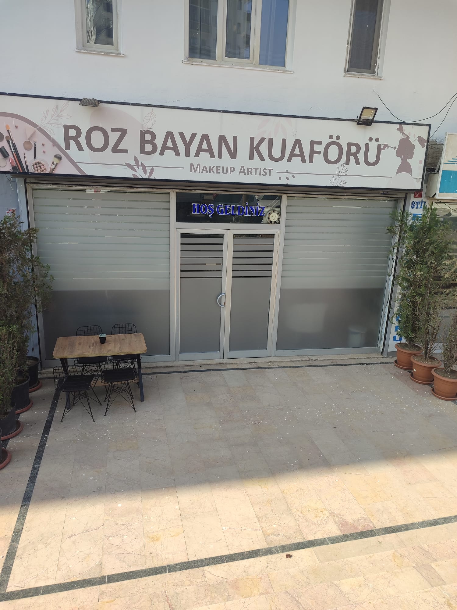 Roz Bayan Kuaförü